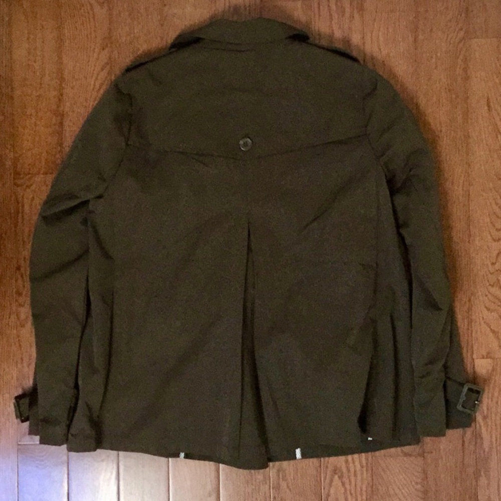 Skies Are Blue Crop Trench Coat ๐ Olive - Picture 5 of 8